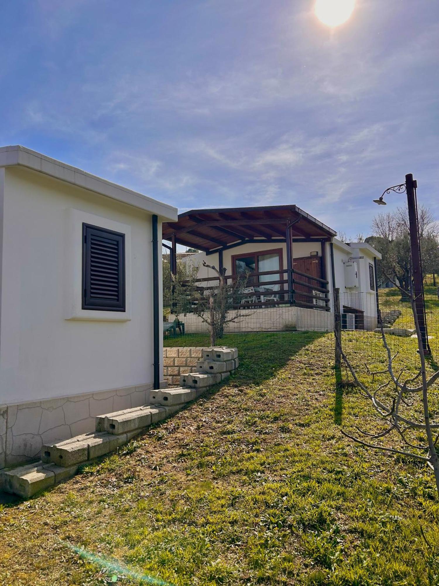Oasi Macerina Alanno Exterior foto